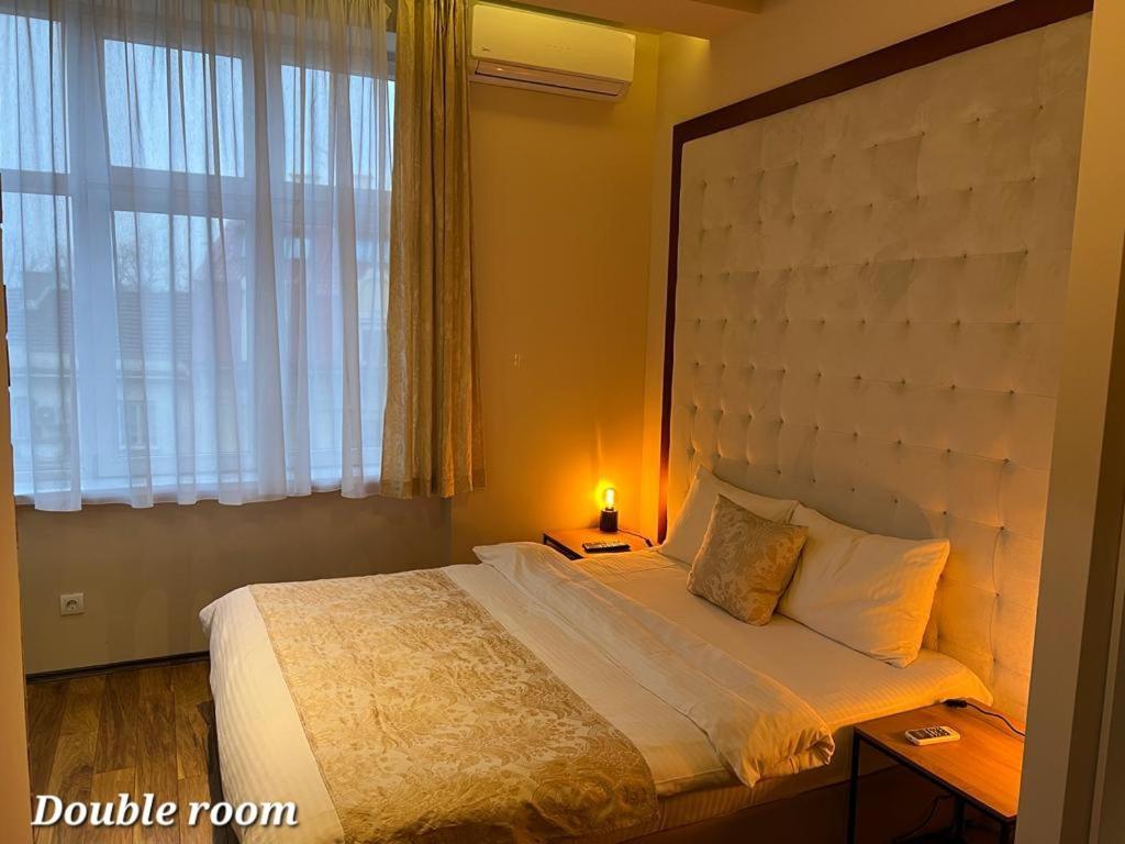 Metropolitan Rooms Belgrade Exterior photo
